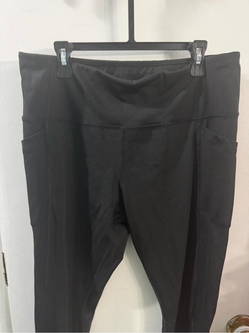 Avia Size Large Athletic Leggings - Picture 3 of 11